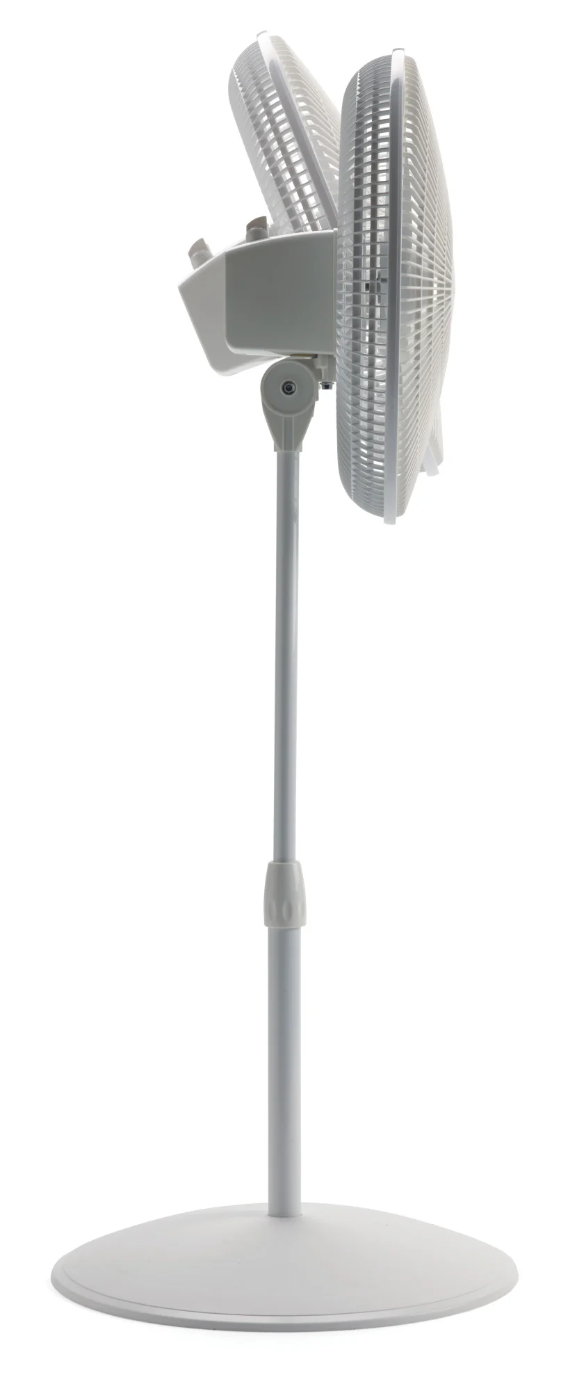 16-inch Oscillating Stand Fan - Image 4